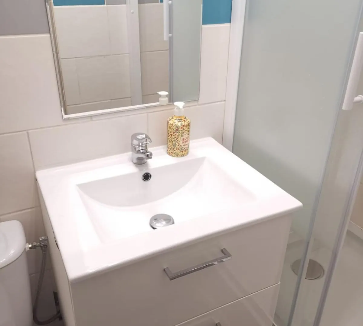 11 Bien Situe Et Fonctionnel Apartment